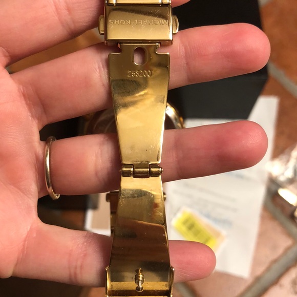 Michael Kors Rhinestone Face Watch - Picture 5 of 7